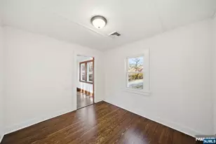 75 Lakeview Terrace, Oakland, NJ 07436 - Photo 16