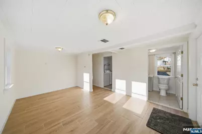 75 Lakeview Terrace, Oakland, NJ 07436 - Photo 10