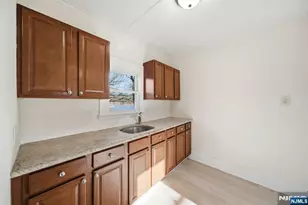 75 Lakeview Terrace, Oakland, NJ 07436 - Photo 26