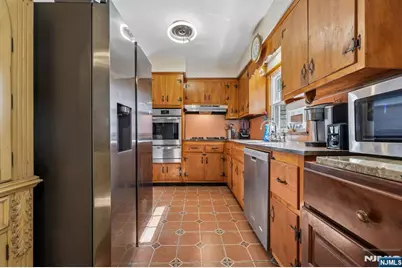 140 Francisco Avenue, Rutherford, NJ 07070 - Photo 10