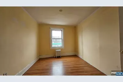 18 Forest Avenue 2 Fl #2 Fl, Englewood, NJ 07631 - Photo 8