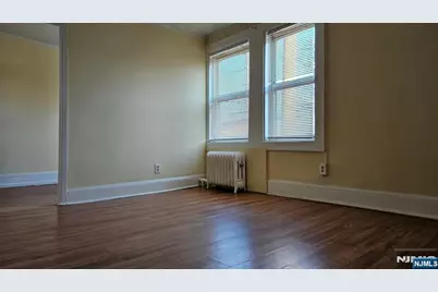 18 Forest Avenue 2 Fl #2 Fl, Englewood, NJ 07631 - Photo 6