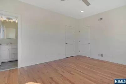 734 2nd Avenue 1 #1, Lyndhurst Township, NJ 07071 - Photo 10