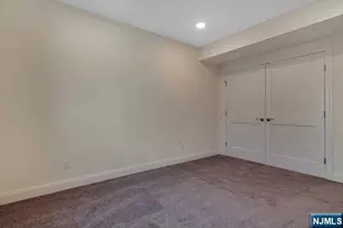 734 2nd Ave 1, Lyndhurst Township, NJ 07071 - Photo 16