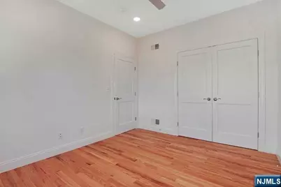 734 2nd Avenue 1 #1, Lyndhurst Township, NJ 07071 - Photo 12