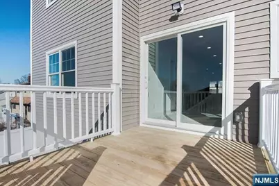 734 2nd Avenue 1 #1, Lyndhurst Township, NJ 07071 - Photo 6