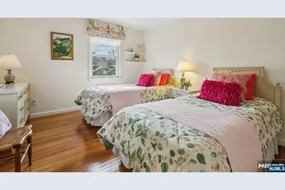 185 Beechwood Road, Ridgewood, NJ 07450 - Photo 20