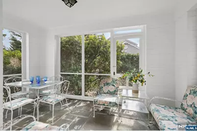 185 Beechwood Road, Ridgewood, NJ 07450 - Photo 8