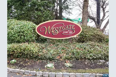1478 Westgate Drive, Fort Lee, NJ 07024 - Photo 2