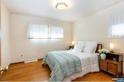 144 Redwood Avenue, Wayne, NJ 07470 - Photo 10