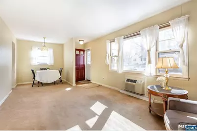 144 Redwood Avenue, Wayne, NJ 07470 - Photo 4