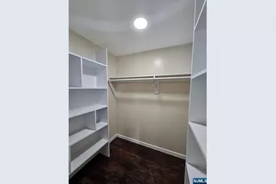 240 Copeland Avenue 2 #2, Lyndhurst Township, NJ 07071 - Photo 10