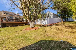 565 Center St, Wood Ridge, NJ 07075 - Photo 22