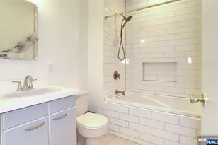 75 Liberty Ave B17, Jersey City, NJ 07306 - Photo 8