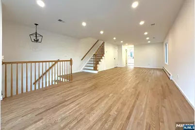 222 2nd B #B, Palisades Park, NJ 07650 - Photo 2