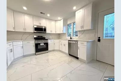 222 2nd B #B, Palisades Park, NJ 07650 - Photo 6