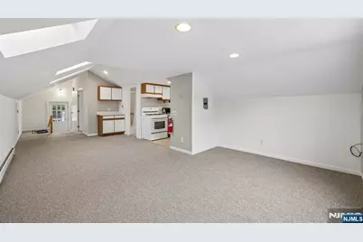 28 E Liberty Avenue, Hillsdale, NJ 07642 - Photo 16