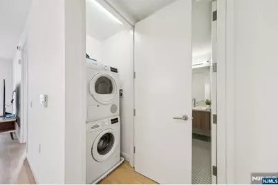 160 1st Street 1111 #1111, Jersey City, NJ 07302 - Photo 8