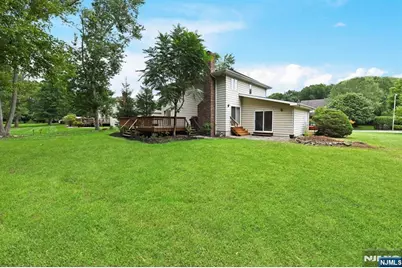 22 Gloria Drive, Allendale, NJ 07401 - Photo 4