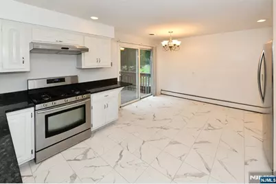 22 Gloria Drive, Allendale, NJ 07401 - Photo 16