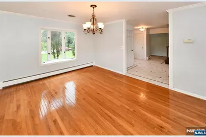 22 Gloria Drive, Allendale, NJ 07401 - Photo 18