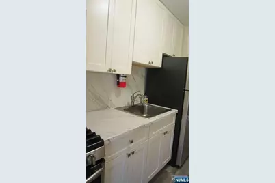 302 Washington Drive, Ramsey, NJ 07446 - Photo 10