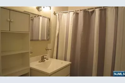 302 Washington Drive, Ramsey, NJ 07446 - Photo 14