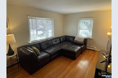 950 S Plympton Street, New Milford, NJ 07646 - Photo 2