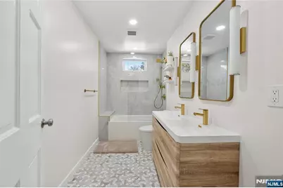 609 Wyndham Road, Teaneck Township, NJ 07666 - Photo 22