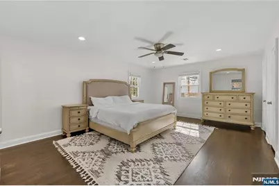 609 Wyndham Road, Teaneck Township, NJ 07666 - Photo 24