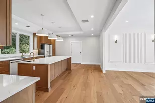 229 Sutton Pl, New Milford, NJ 07646 - Photo 6