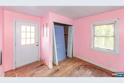 558 Beech Street, Washington Township, NJ 07676 - Photo 12