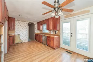 558 Beech St, Washington Township, NJ 07676 - Photo 8