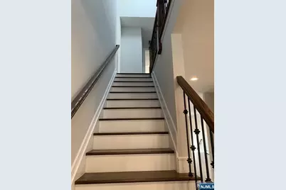 526 Glen Avenue A #A, Palisades Park, NJ 07650 - Photo 8