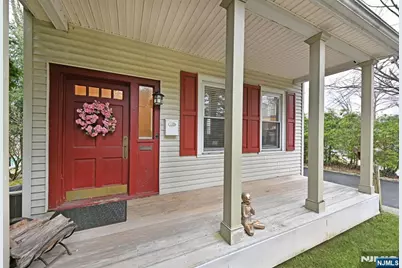 205 Union Street 2nd Floor #2nd Floor, Ridgewood, NJ 07450 - Photo 2