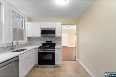 239 19th Street, Newark, NJ 07103 - Photo 8