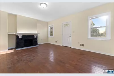 239 19th Street, Newark, NJ 07103 - Photo 10