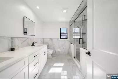 129 Rivervale Road, River Vale Township, NJ 07675 - Photo 18