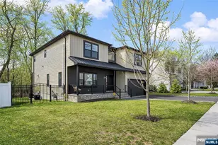 129 Rivervale Rd, River Vale Township, NJ 07675 - Photo 1