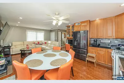 75 Grove Street, Clifton, NJ 07013 - Photo 38