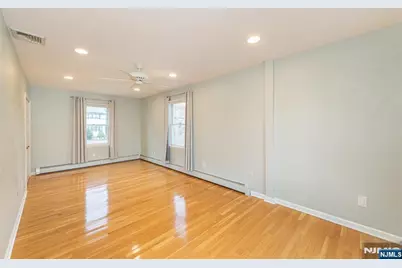 75 Grove Street, Clifton, NJ 07013 - Photo 16