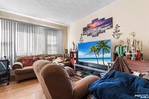 119 21st St, Bayonne, NJ 07002 - Photo 18