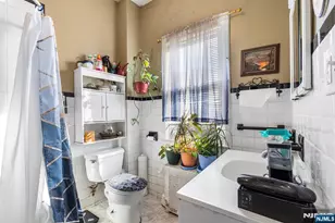 119 21st St, Bayonne, NJ 07002 - Photo 28