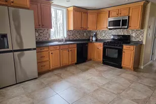 12-14 1st Street 2, North Arlington, NJ 07031 - Photo 4