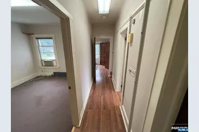 102 S Maple C #C, Ridgewood, NJ 07450 - Photo 4