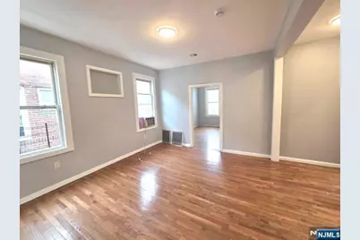 407 S 15th Street, Newark, NJ 07103 - Photo 8