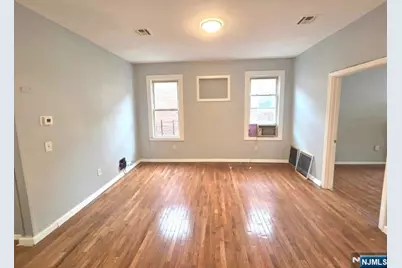 407 S 15th Street, Newark, NJ 07103 - Photo 4