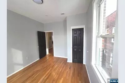 407 S 15th Street, Newark, NJ 07103 - Photo 6