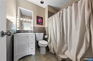 207 Stephanie Dr, Caldwell, NJ 07006 - Photo 32