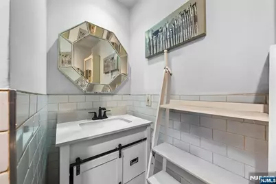 207 Stephanie Drive, Caldwell, NJ 07006 - Photo 30